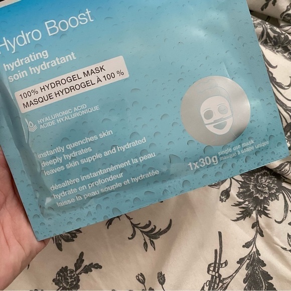 5$ ADD-ON 💦 Lot of 2 NEUTROGENA® HYDRO BOOST Hydrating Hydrogel Sheet Face Mask - Picture 5 of 7